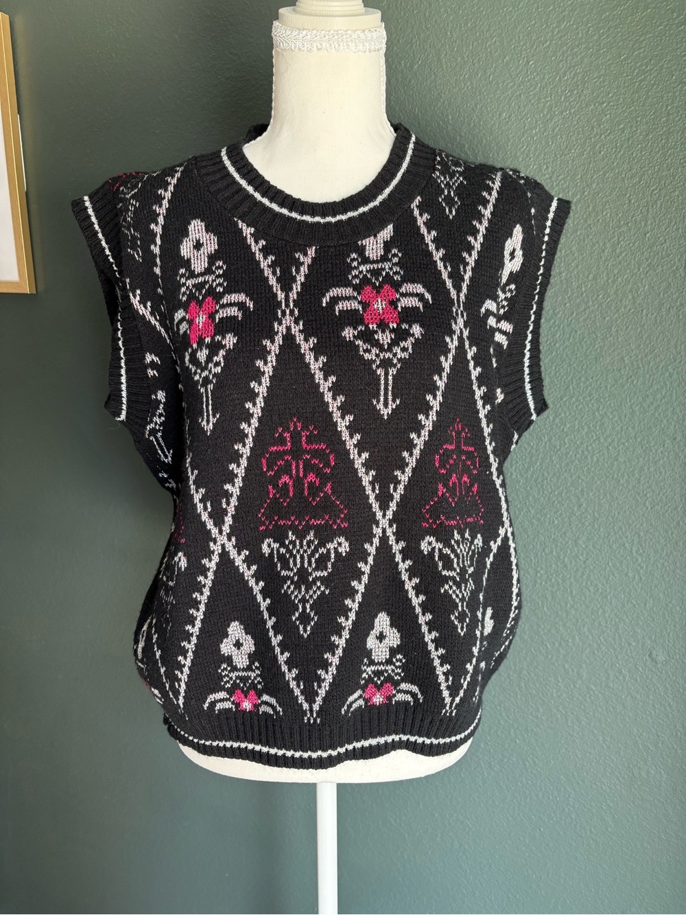 VTG Made in USA Sweater Vest Large Black Pink Metallic Knit